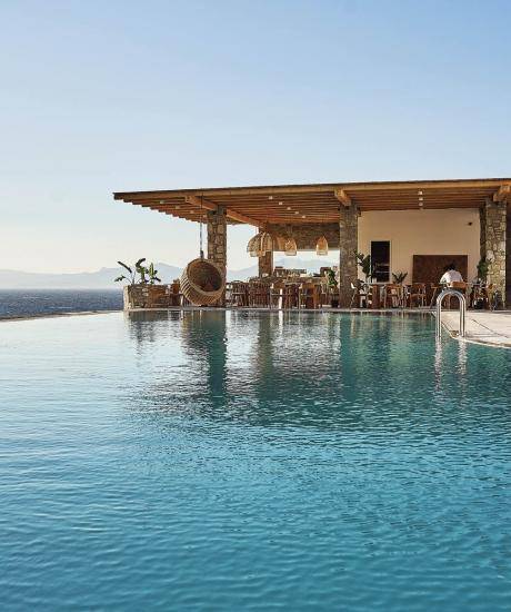 Pool Bar